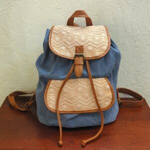 LIKE NEW Rue21 Retro Canvas Crochet and Faux Leather Drawstring Backpack